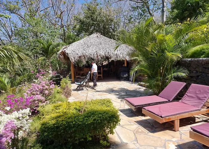 San Simian Lodge